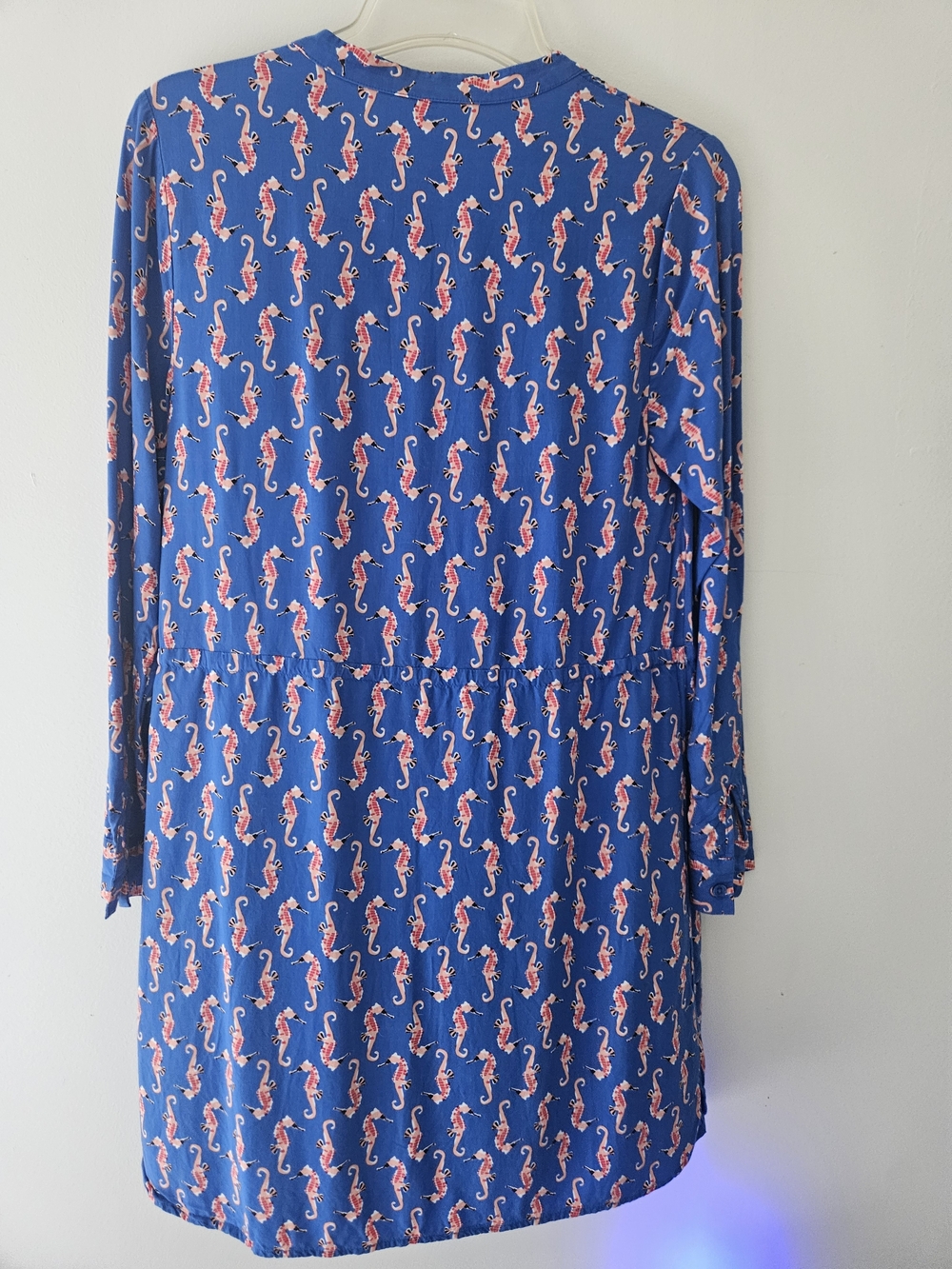 Crown & Ivy Blue Seahorse Print Long-Sleeve Drawstring Dress size 4 - Picture 4 of 11